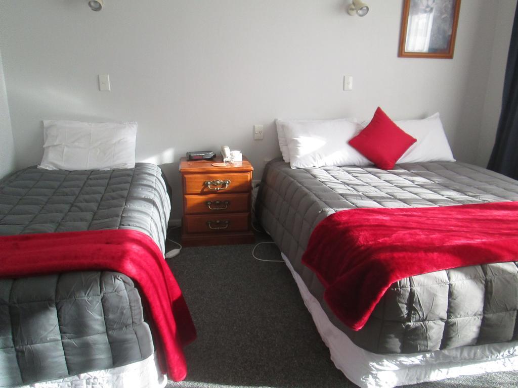 Awatea Park Motel Palmerston North Esterno foto